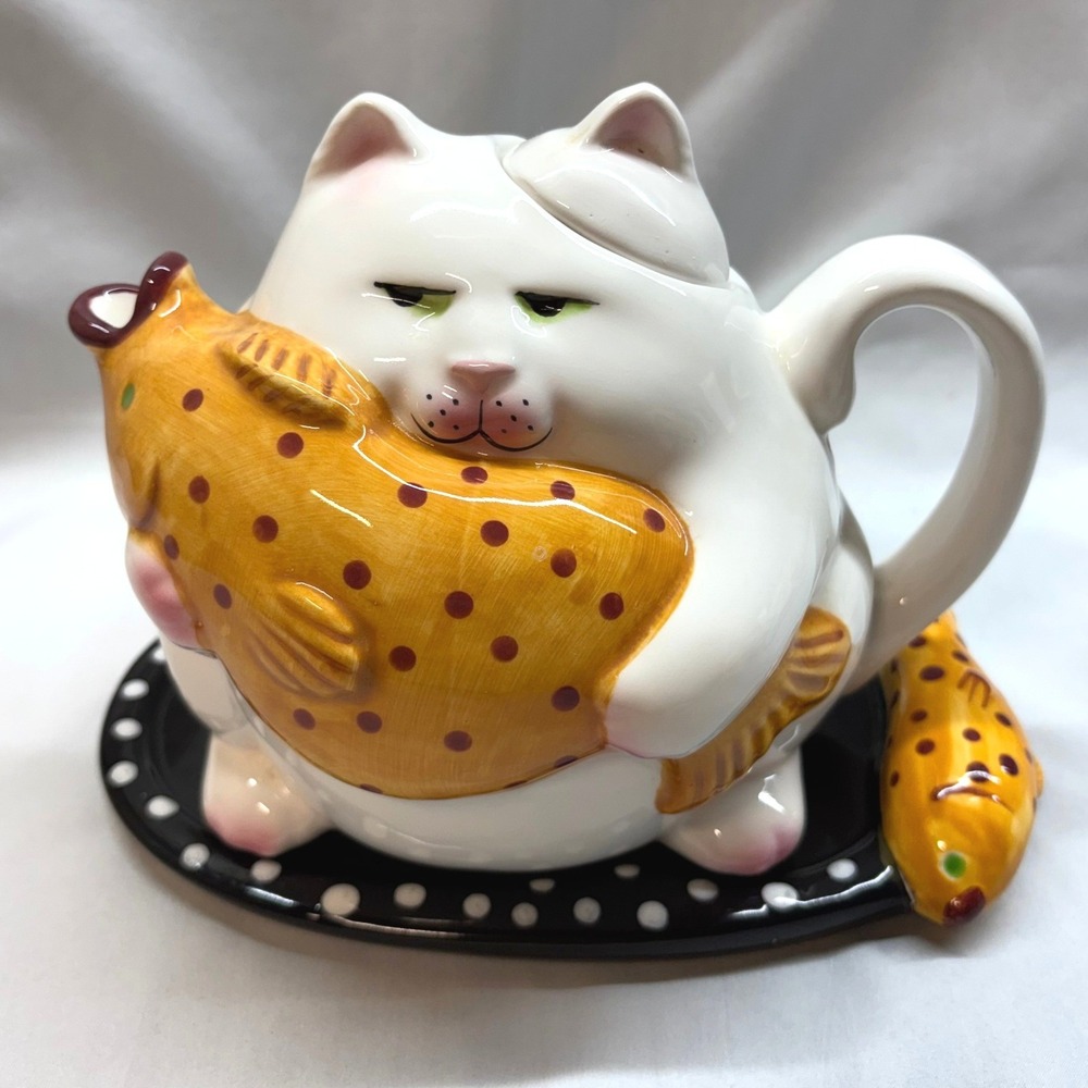 Clay Art Catfish Teapot Set Unisex OS White Good 1990s Vintage Ceramic Tray